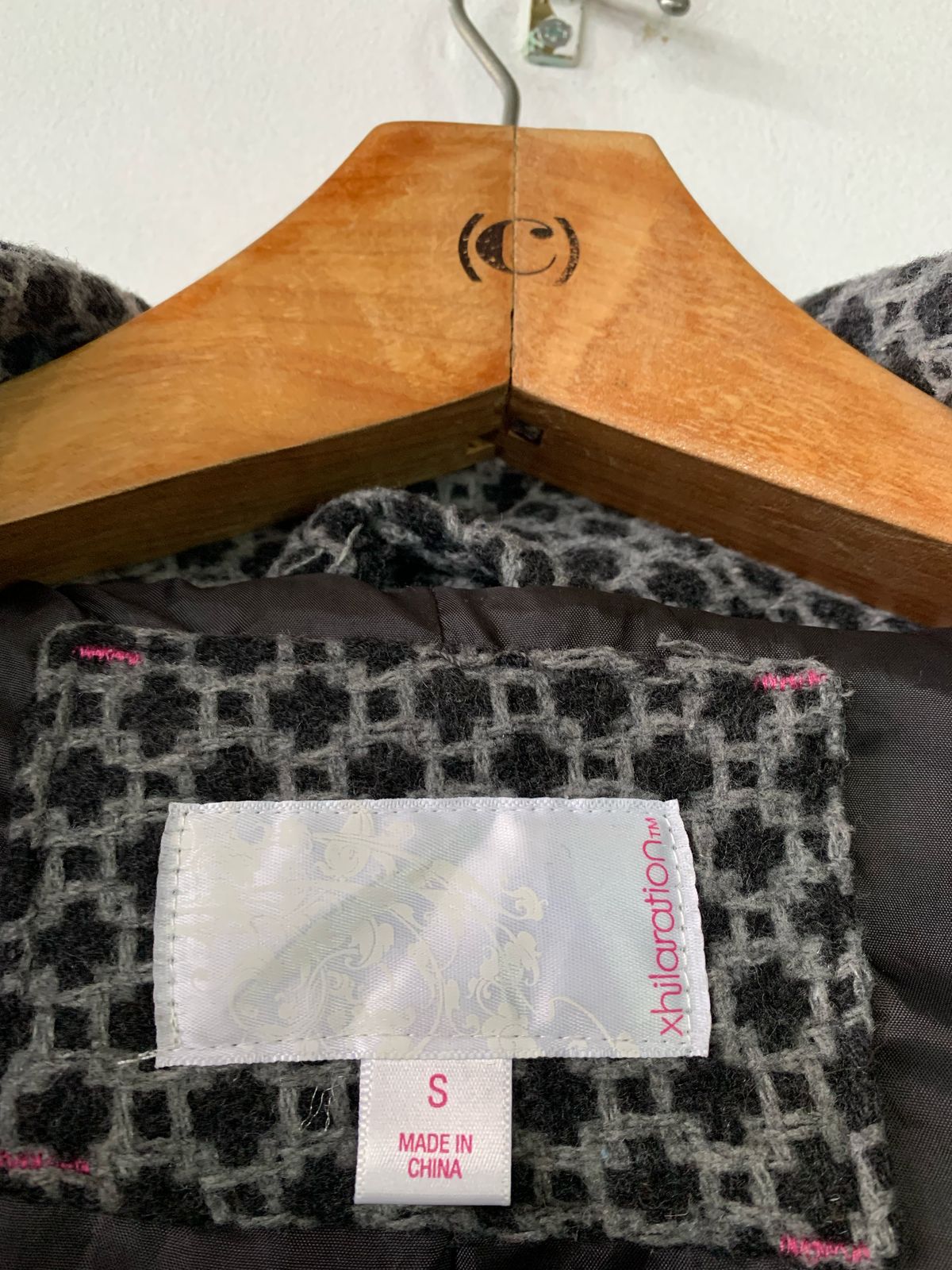 Abrigo Textura Xhilaration🇺🇸Ajustable - Talla S